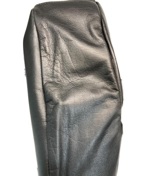 russet（ラシット）russet (ラシット) ソフトレザーラウンドビッグショルダーバッグ ブラックの古着・服飾アイテム