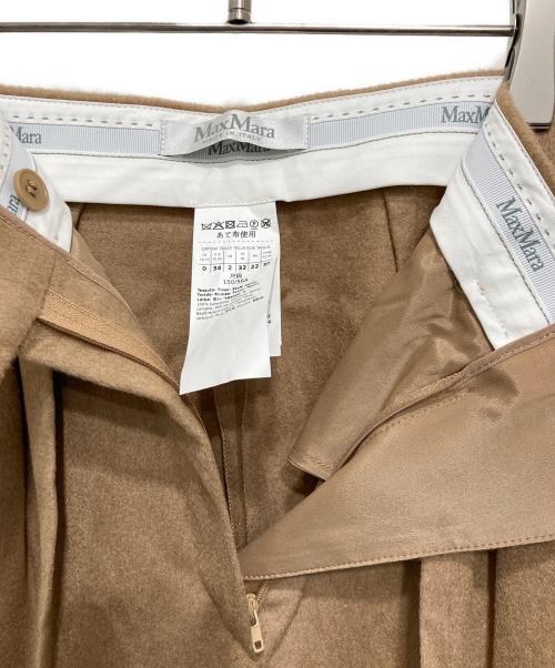 MaxMara（マックスマーラ）MaxMara (マックスマーラ) キャメル2タックスラックス ベージュの古着・服飾アイテム