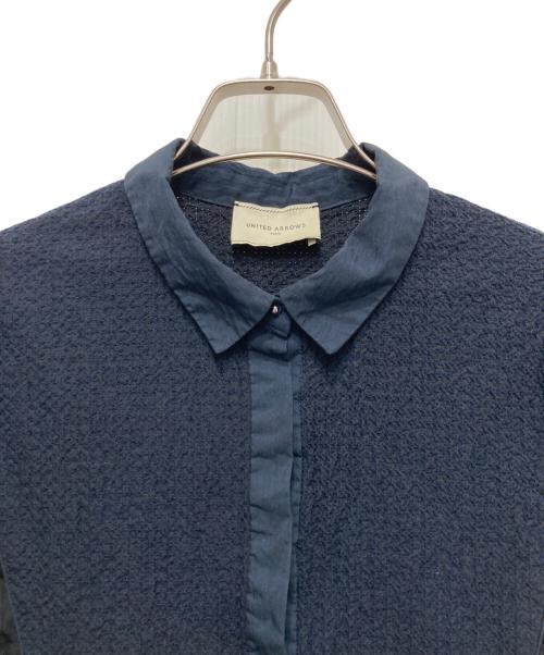 UNITED ARROWS（ユナイテッドアローズ）UNITED ARROWS (ユナイテッドアローズ) エンブロイダリー ショートスリーブ ブラウス ブラック×ネイビー サイズ:FREEの古着・服飾アイテム