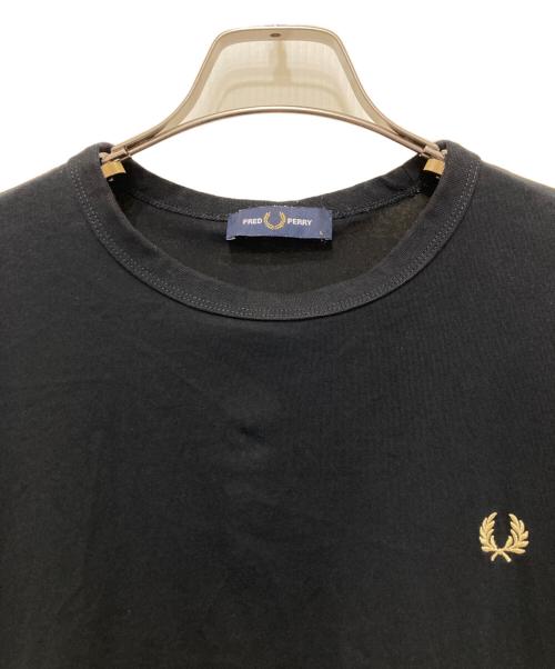 FRED PERRY（フレッドペリー）FRED PERRY (フレッドペリー) Contrast Tape Ringer T-Shirt ブラック サイズ:Ⅼの古着・服飾アイテム