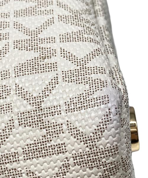 MICHAEL KORS（マイケルコース）MICHAEL KORS (マイケルコース) BECK サッチェル ミディアムバッグ アイボリーの古着・服飾アイテム