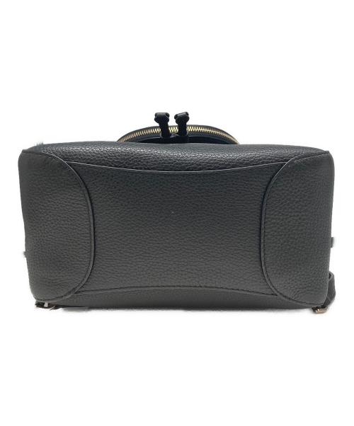 Kate Spade（ケイトスペード）Kate Spade (ケイトスペード) レイラミディアムフラップバッグパック ブラックの古着・服飾アイテム