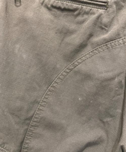 ripvanwinkle（リップヴァンウィンクル）ripvanwinkle (リップヴァンウィンクル) クロップドカーゴパンツ オリーブ サイズ:3の古着・服飾アイテム