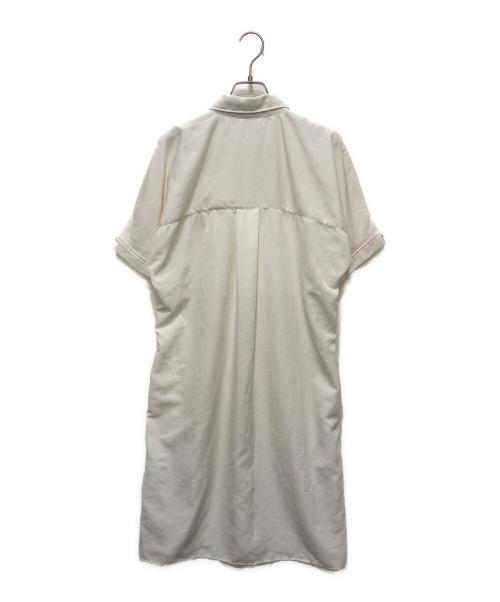FRED PERRY（フレッドペリー）FRED PERRY (フレッドペリー) 半袖シャツワンピース アイボリー サイズ:UK10の古着・服飾アイテム