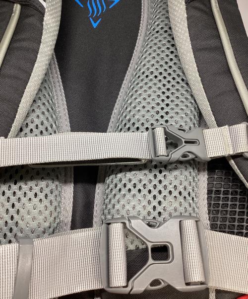 deuter（ドイター）deuter (ドイター) バックパック レッドの古着・服飾アイテム