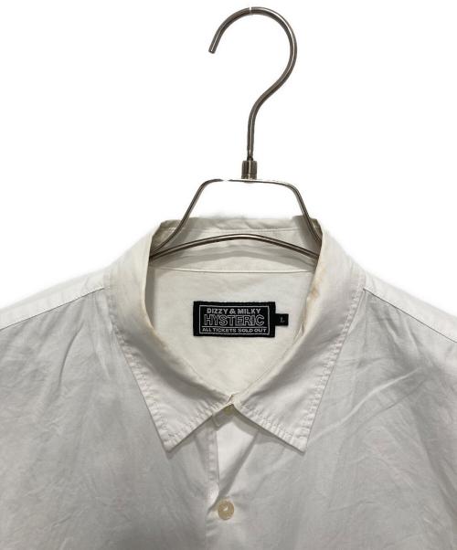 Hysteric Glamour（ヒステリックグラマー）Hysteric Glamour (ヒステリックグラマー) TYPE LOGO レギュラーカラーシャツ ホワイト サイズ:Ⅼの古着・服飾アイテム
