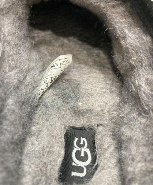 UGG（アグ）UGG (アグ) TAZZ スリッポン ブラック サイズ:25㎝の古着・服飾アイテム