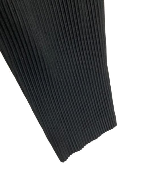 HOMME PLISSE ISSEY MIYAKE（オム プリッセ イッセイ ミヤケ）HOMME PLISSE ISSEY MIYAKE (オム プリッセ イッセイ ミヤケ) プリーツパンツ ブラック サイズ:2の古着・服飾アイテム