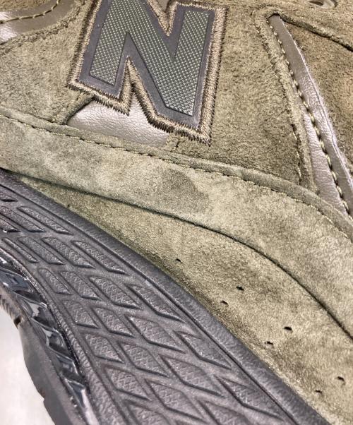 NEW BALANCE（ニューバランス）NEW BALANCE (ニューバランス) 2002R /ローカットスニーカー オリーブ サイズ:25.5cmの古着・服飾アイテム