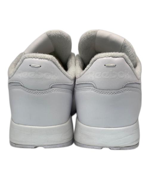 Maison Margiela（メゾンマルジェラ）Maison Margiela (メゾンマルジェラ) REEBOK (リーボック) Classic Leather Tabi スニーカー ホワイト サイズ:30cmの古着・服飾アイテム