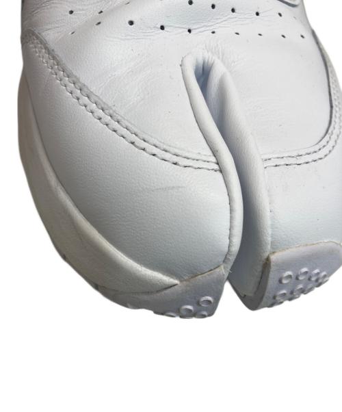 Maison Margiela（メゾンマルジェラ）Maison Margiela (メゾンマルジェラ) REEBOK (リーボック) Classic Leather Tabi スニーカー ホワイト サイズ:30cmの古着・服飾アイテム