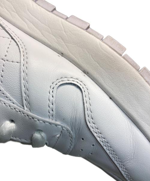 Maison Margiela（メゾンマルジェラ）Maison Margiela (メゾンマルジェラ) REEBOK (リーボック) Classic Leather Tabi スニーカー ホワイト サイズ:30cmの古着・服飾アイテム