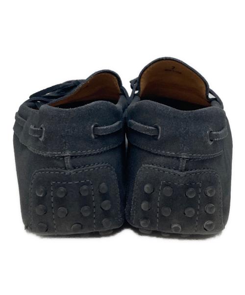 TOD'S（トッズ）TOD'S (トッズ) ドライビングシューズ グレー サイズ:7の古着・服飾アイテム