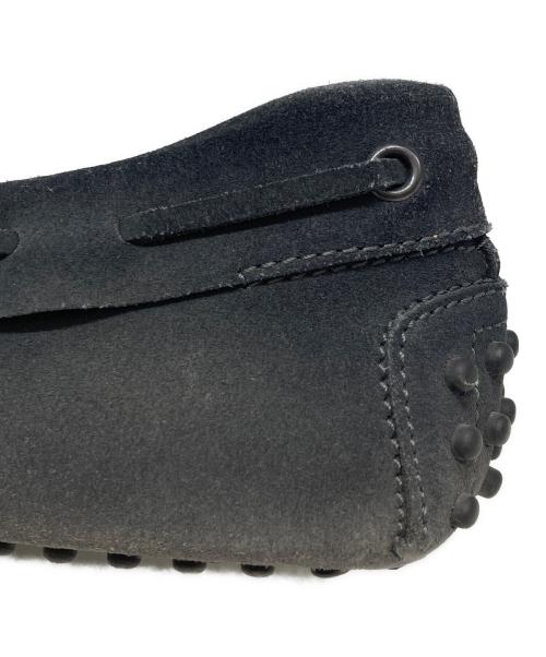 TOD'S（トッズ）TOD'S (トッズ) ドライビングシューズ グレー サイズ:7の古着・服飾アイテム