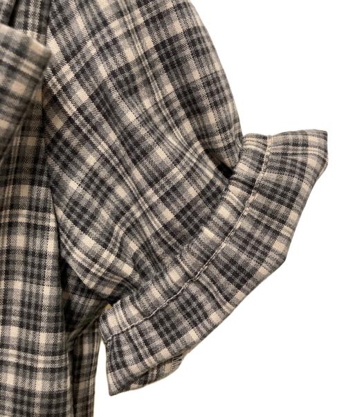 darich（ダーリッチ）Darich (ダーリッチ) ビッグリボンバルーンチェックミニワンピース ベージュ サイズ:FREEの古着・服飾アイテム