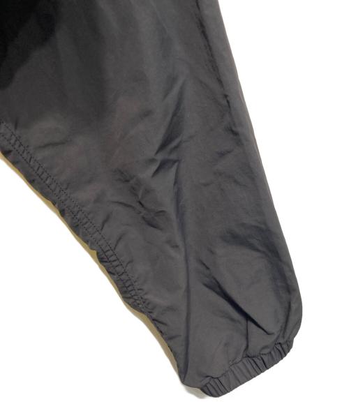 THE NORTHFACE PURPLELABEL（ザ・ノースフェイス パープルレーベル）THE NORTHFACE PURPLELABEL (ザ・ノースフェイス パープルレーベル) PERTEX UNLIMITED Field Coach Jacket グレー サイズ:Ⅼの古着・服飾アイテム
