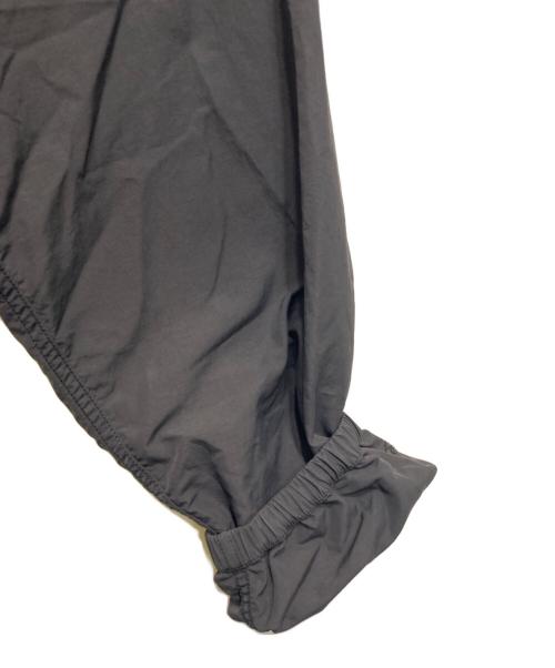 THE NORTHFACE PURPLELABEL（ザ・ノースフェイス パープルレーベル）THE NORTHFACE PURPLELABEL (ザ・ノースフェイス パープルレーベル) PERTEX UNLIMITED Field Coach Jacket グレー サイズ:Ⅼの古着・服飾アイテム