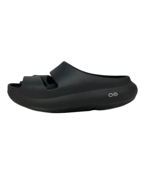 OOFOS（ウーフォス）OOFOS (ウーフォス) OOyeaサンダル ブラック サイズ:EU40の古着・服飾アイテム