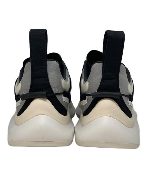 Y-3（ワイスリー）Y-3 (ワイスリー) Shiku Run ホワイト×ブラック サイズ:25.5cmの古着・服飾アイテム