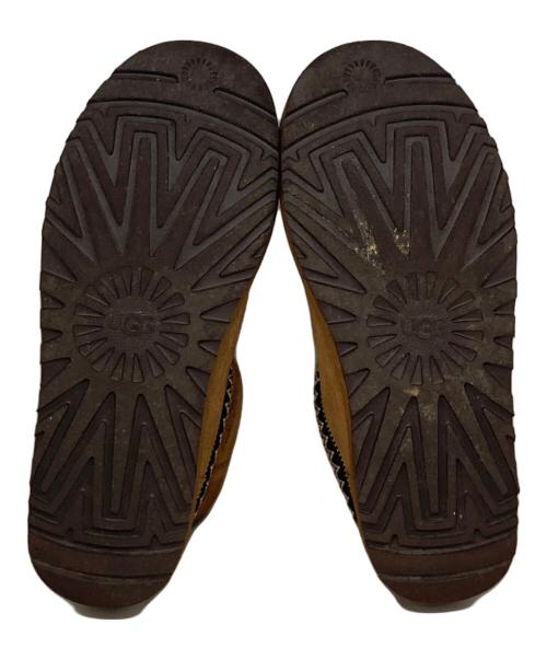 UGG（アグ）UGG (アグ) Classic Mini Crescent ベージュ サイズ:US8の古着・服飾アイテム