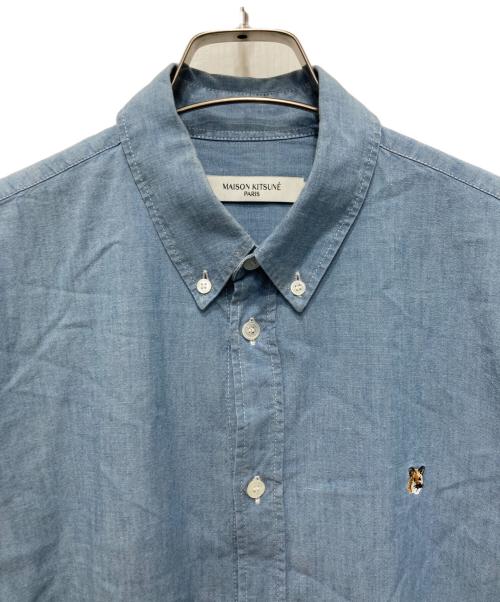 maison kitsune（メゾンキツネ）MAISON KITSUNE (メゾンキツネ) フォックスヘッドクラシックシャツ インディゴ サイズ:38の古着・服飾アイテム