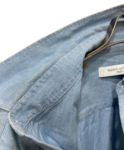 maison kitsune（メゾンキツネ）MAISON KITSUNE (メゾンキツネ) フォックスヘッドクラシックシャツ インディゴ サイズ:38の古着・服飾アイテム