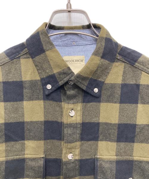 WOOLRICH（ウールリッチ）WOOLRICH (ウールリッチ) バッファローチェックネルシャツ カーキ×ブラック サイズ:Sの古着・服飾アイテム