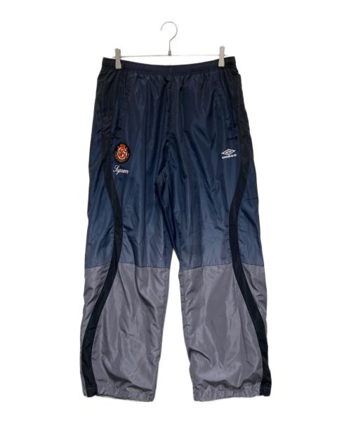 SUPREME（シュプリーム）SUPREME (シュプリーム) UMBRO (アンブロ) Gradient Track Pant ネイビー×グレー サイズ:Ｌの古着・服飾アイテム