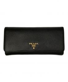 PRADA（プラダ）の古着「サフィアーノロングフラップウォレット」｜ブラック