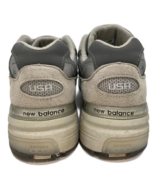 NEW BALANCE（ニューバランス）NEW BALANCE (ニューバランス) U992ローカットスニーカー グレー サイズ:US7の古着・服飾アイテム