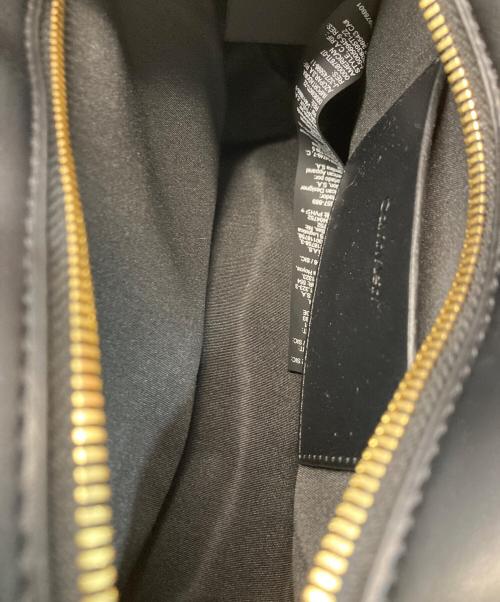 Calvin Klein（カルバンクライン）Calvin Klein (カルバンクライン) Bold CK Elongated Mini Tote ブラックの古着・服飾アイテム
