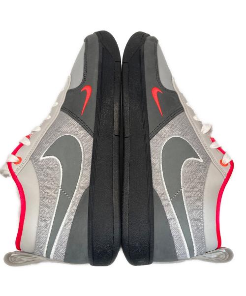 NIKE（ナイキ）NIKE (ナイキ) スニーカー グレー サイズ:28.5㎝の古着・服飾アイテム