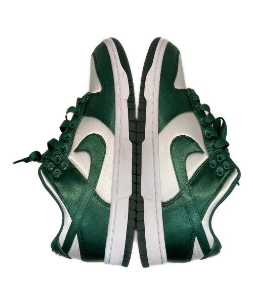 NIKE（ナイキ）NIKE (ナイキ) WMNS DUNK LOW／ウィメンズ ダンク ロー ホワイト×グリーン サイズ:US9の古着・服飾アイテム