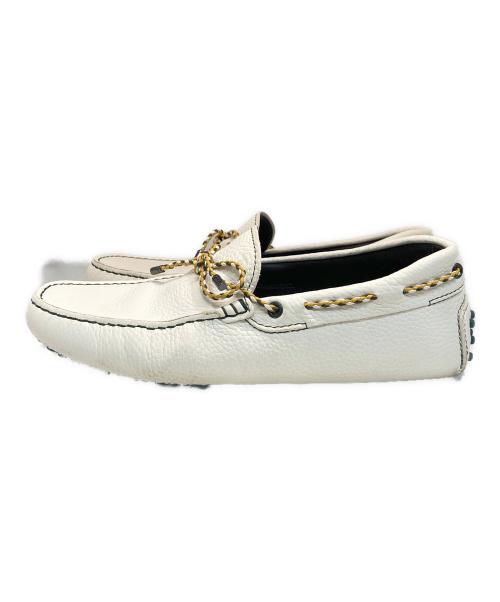 TOD'S（トッズ）TOD'S (トッズ) ドライビングシューズ ホワイト サイズ:5　1/2の古着・服飾アイテム