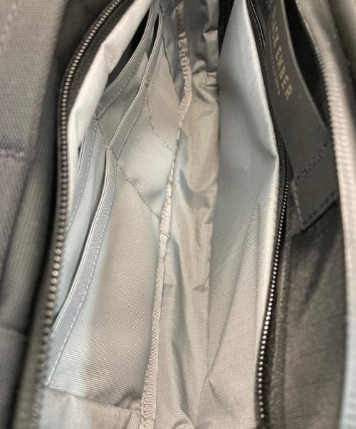 BLACK EMBER（ブラックエンバー）BLACK EMBER (ブラックエンバー) グリップスリング6Lバッグ ブラックの古着・服飾アイテム