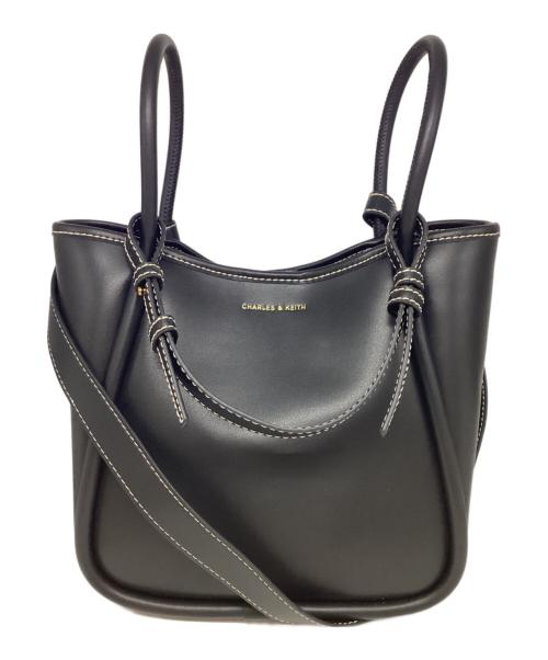 CHARLES & KEITH（チャールズアンドキース）CHARLES & KEITH (チャールズアンドキース) Lyla ミニライラチューブラートートバッグ ブラックの古着・服飾アイテム