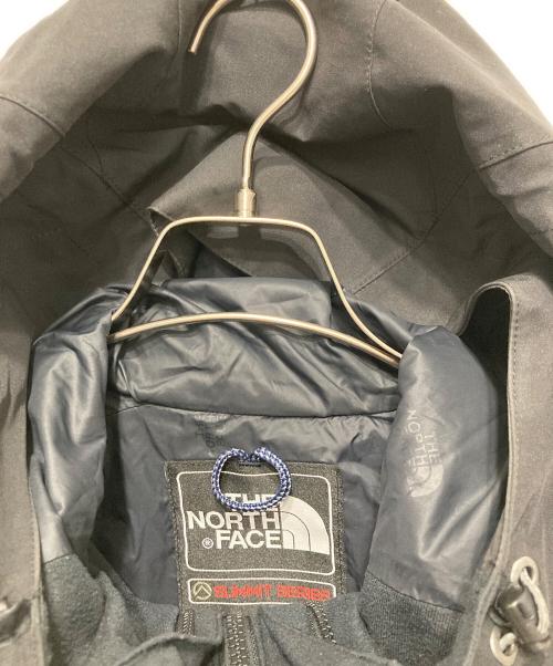 THE NORTH FACE（ザ ノース フェイス）THE NORTH FACE (ザ ノース フェイス) マウンテンジャケット ネイビー×ブラック サイズ:Ⅿの古着・服飾アイテム