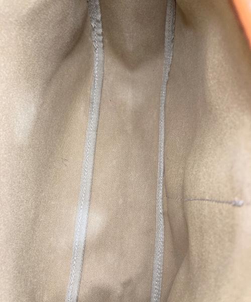 brady（ブレディ）brady (ブレディ) ARIEL TROUT LARGE／アリエルトラウト ラージ ベージュの古着・服飾アイテム