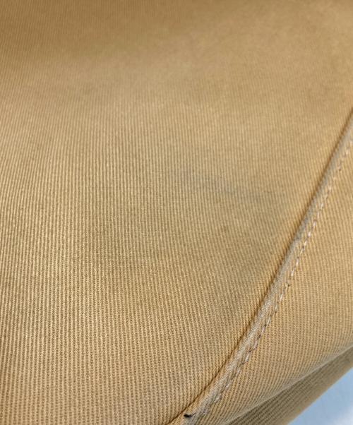 brady（ブレディ）brady (ブレディ) ARIEL TROUT LARGE／アリエルトラウト ラージ ベージュの古着・服飾アイテム