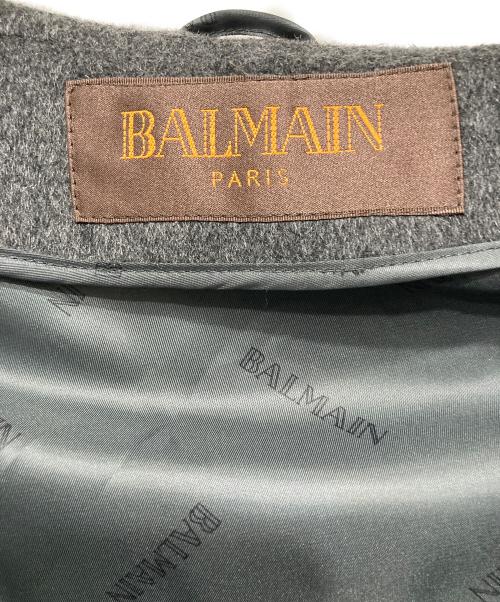 BALMAIN（バルマン）BALMAIN (バルマン) カシミヤフォックスファーケープ グレー サイズ:FREEの古着・服飾アイテム