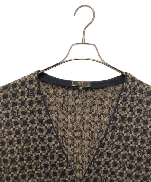 FENDI（フェンディ）FENDI (フェンディ) ズッカジャガードカーディガン ブラウン サイズ:48の古着・服飾アイテム