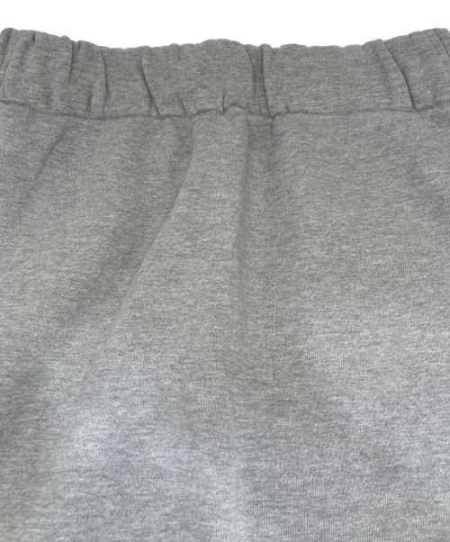 REMI RELIEF（レミレリーフ）REMI RELIEF (レミレリーフ) L'Appartement SWEATSKIRT 別注SWEATSKIRT グレー サイズ:Ⅿの古着・服飾アイテム