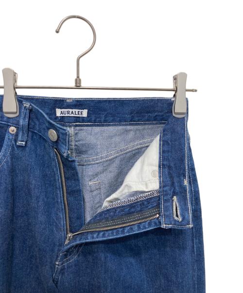 AURALEE（オーラリー）AURALEE (オーラリー) SELVEDGE LIGHT DENIM WIDE PANTS インディゴの古着・服飾アイテム