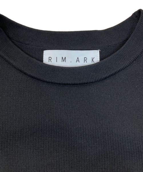 RIM.ARK（リムアーク）RIM.ARK (リムアーク) ニットワンピース　CURVE line sleeve knit OP　460GAU73-0040 ブラック サイズ:36の古着・服飾アイテム