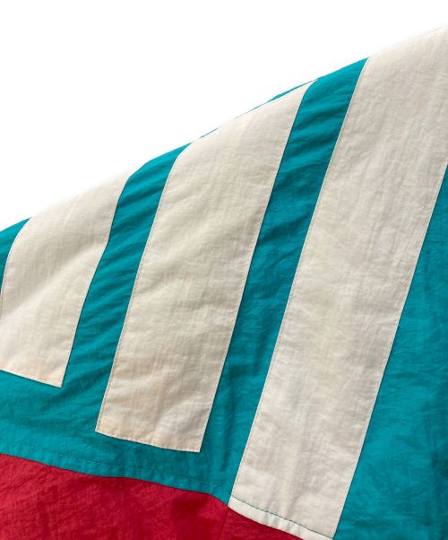 adidas（アディダス）adidas (アディダス) 中綿コート レッド×グリーン サイズ:Lの古着・服飾アイテム