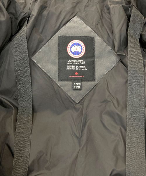 CANADA GOOSE（カナダグース）CANADA GOOSE (カナダグース) ダウンジャケット グレー サイズ:XSの古着・服飾アイテム