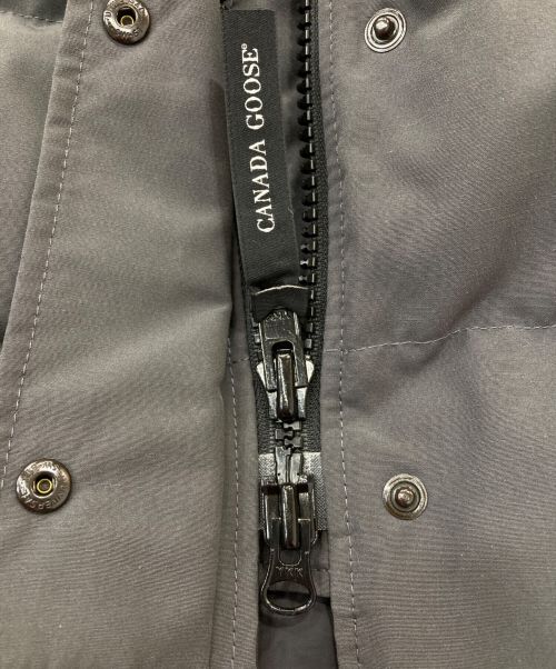 CANADA GOOSE（カナダグース）CANADA GOOSE (カナダグース) ダウンジャケット グレー サイズ:XSの古着・服飾アイテム