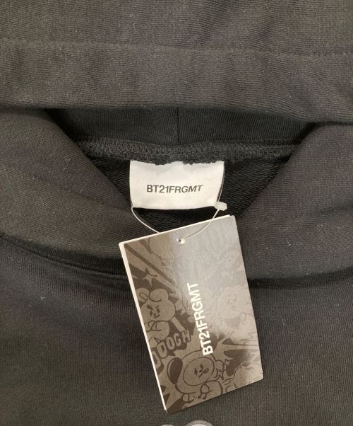 BT21（ビーティーイシビル）BT21 (ビーティーイシビル) FRAGMENT DESIGN (フラグメントデザイン) GRAPHIC HOODED-T 