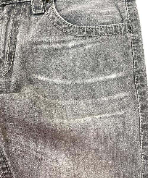 TRUE RELIGION（トゥルー レリジョン）TRUE RELIGION (トゥルー レリジョン) BILLY BIG T フレアデニム ブラック サイズ:Ｗ32の古着・服飾アイテム