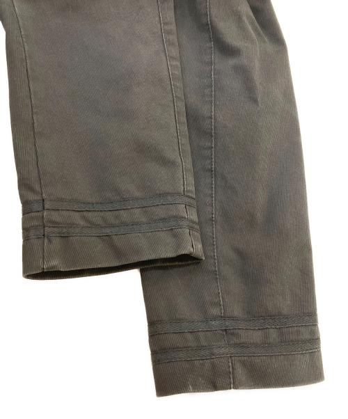 ALEXANDER McQUEEN（アレキサンダーマックイーン）ALEXANDER McQUEEN (アレキサンダーマックイーン) ショート丈ジャケット ブラック サイズ:SIZE 48の古着・服飾アイテム